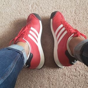 Adidas Sneakers 🔥